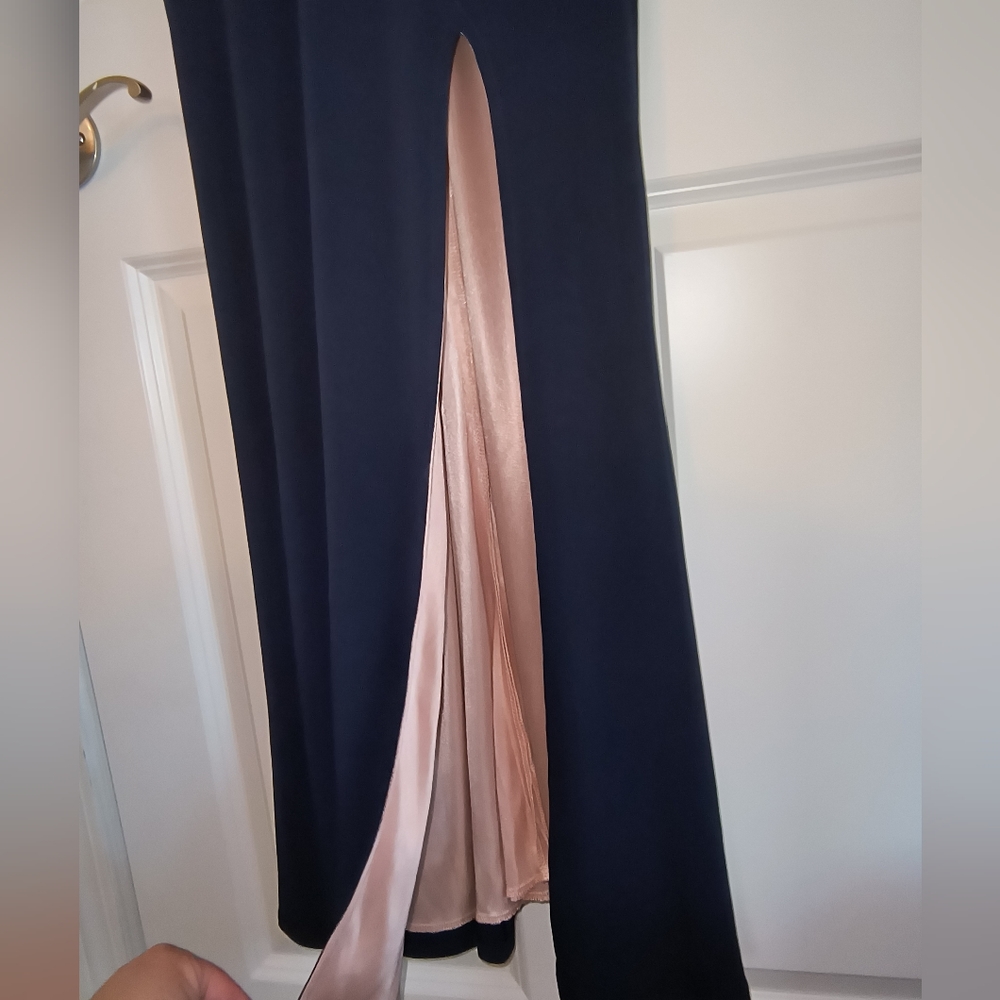 Windsor Off-Shoulder Deep Navy Blue dress with Peach Lining Size 7 - Picture 9 of 16